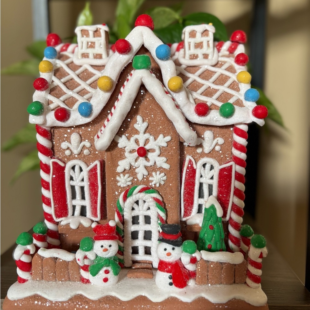 Valerie Parr Hill Illuminated Snowman Candy Cottage Gingerbread House
